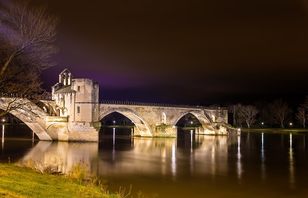 Puente de Saint Benezet en Avignon en Francia