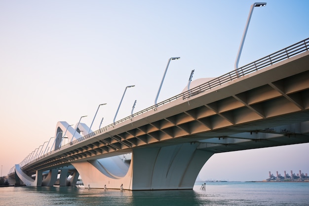 Puente Sheikh Zayed, Abu Dhabi, Emiratos Árabes Unidos