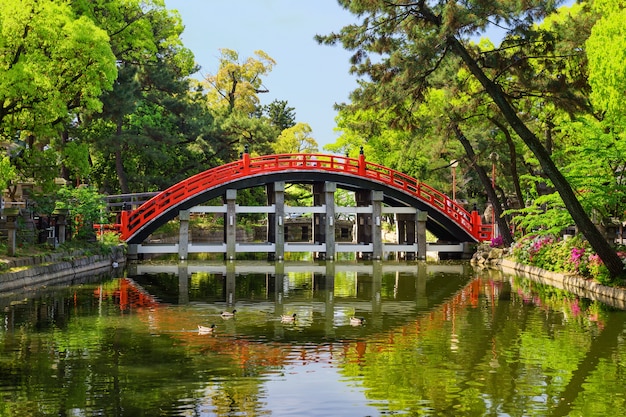 Puente de tambor del sumiyoshi grand shrine, Osaka