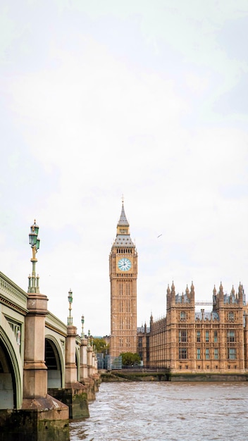 El puente de la Torre de Londres