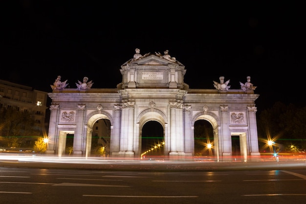 Puerta de Alcalá en Madrid, España