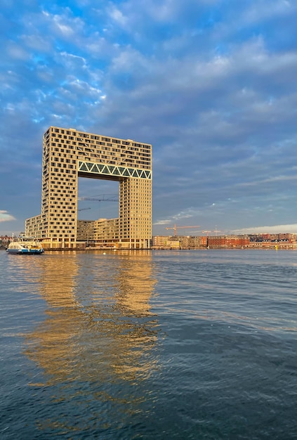 Foto la puerta de los apartamentos amsterdam cerca del lago