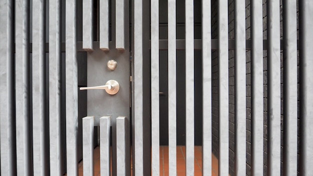 Puerta de la casa y manija de la puerta en japón.