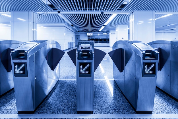 Puerta de entrada de la estación de metro