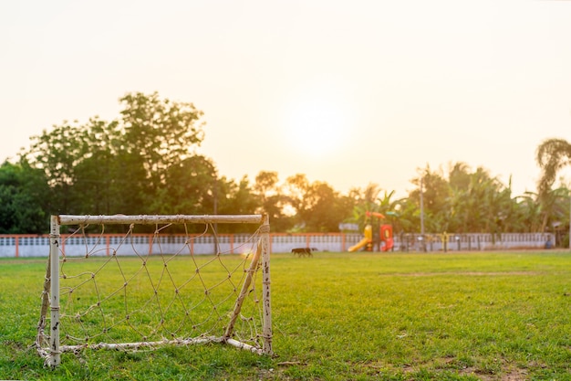 Puerta de futbol en el campo