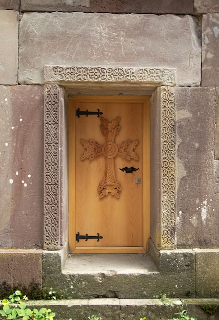 Puerta de la iglesia antigua Religión Viajes