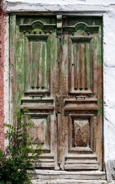 puerta de madera vieja