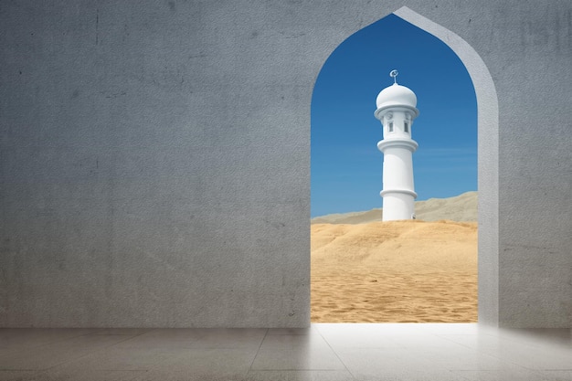 Puerta de la mezquita con fondo de desierto y cielo azul