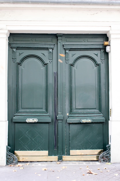 Puerta parisina