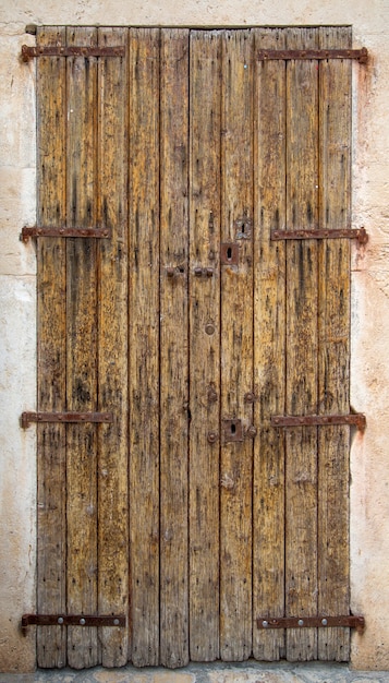 Puerta vieja