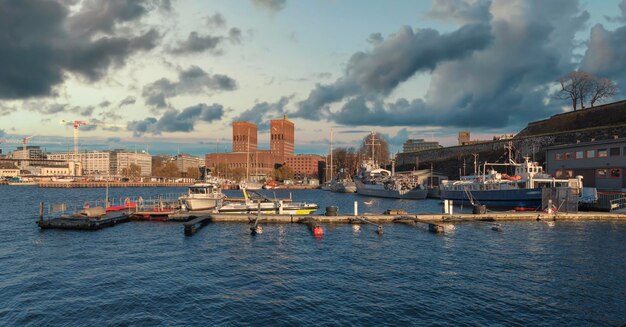 El puerto de la ciudad de Oslo