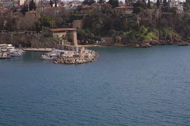 Puerto de la ciudad vieja de Antalya, Turquía