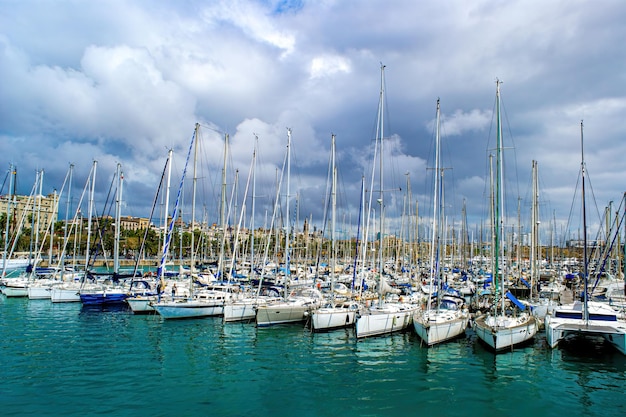 puerto deportivo de barcelona