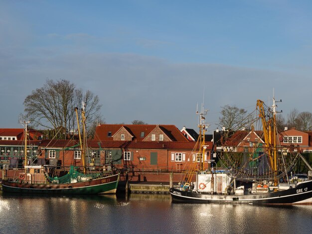 Foto el puerto de greetsiel