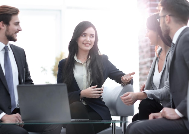 Puesta en marcha de empresa mujer líder la nueva empresa selfconfid