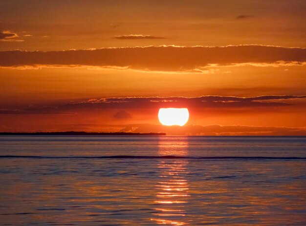 Foto puesta de sol cerca de caye caulker