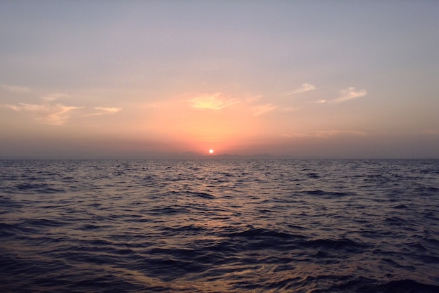 Puesta de sol desde el mar rojo - Egipto