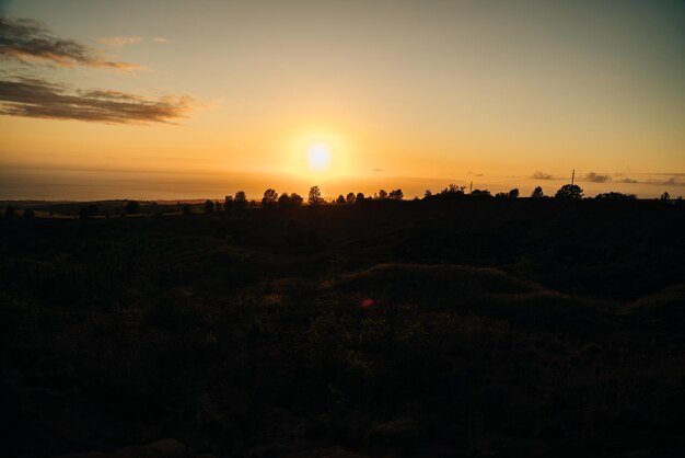 Foto puesta de sol en el mirador de kekaha en kauai, hawai