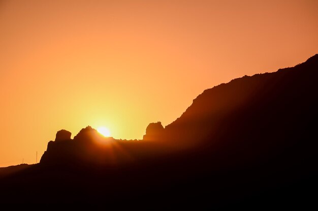 Puesta de sol naranja