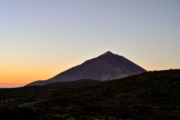 Puesta de sol sobre el Océano Atlántico en Tenerife Islas Canarias España