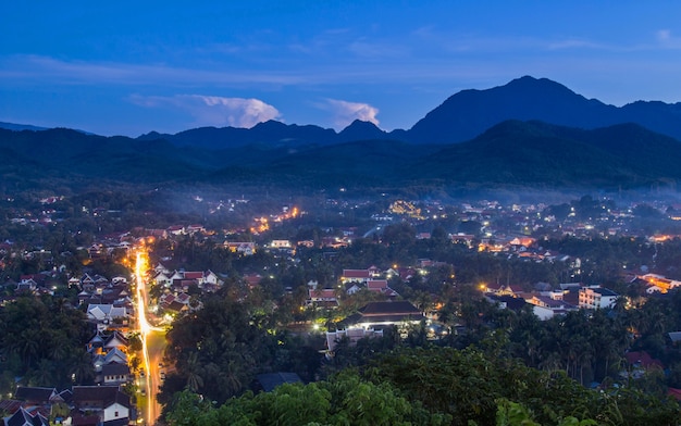 Punto de vista y paisaje en luang prabang, laos.