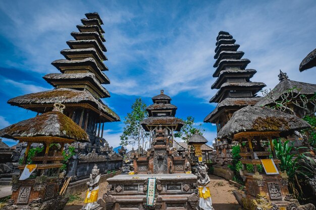 Foto pura gunung menak batur bali indonésia