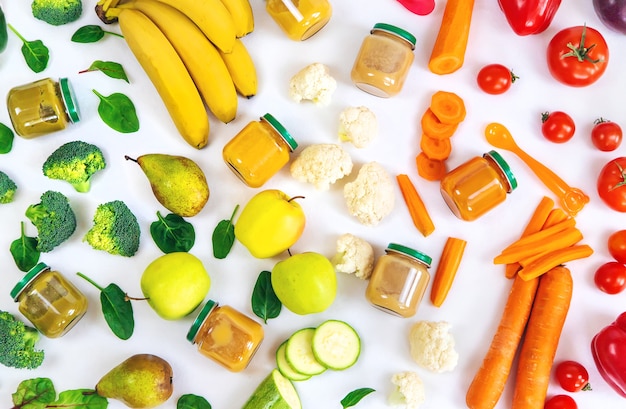 Puré de bebé con verduras y frutas