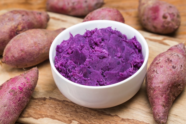 Purê de batata doce roxo