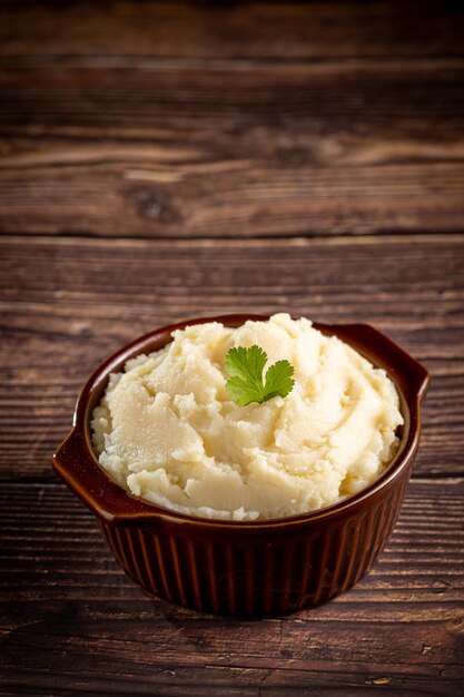 Puré de patatas en el bol Puré de patatas