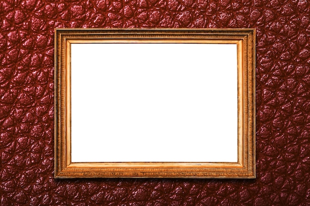Quadro em uma parede marrom textural. isolado no branco