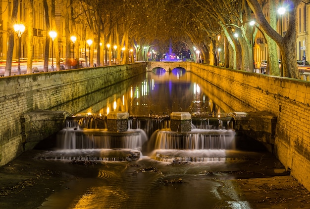 Quais de la Fontaine em Nimes