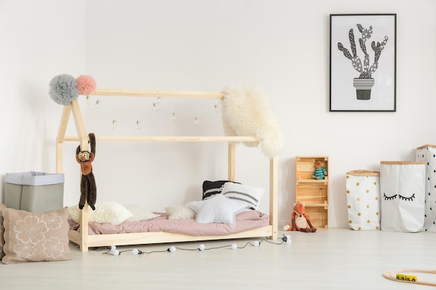 Foto quarto de bebê aconchegante em design nórdico