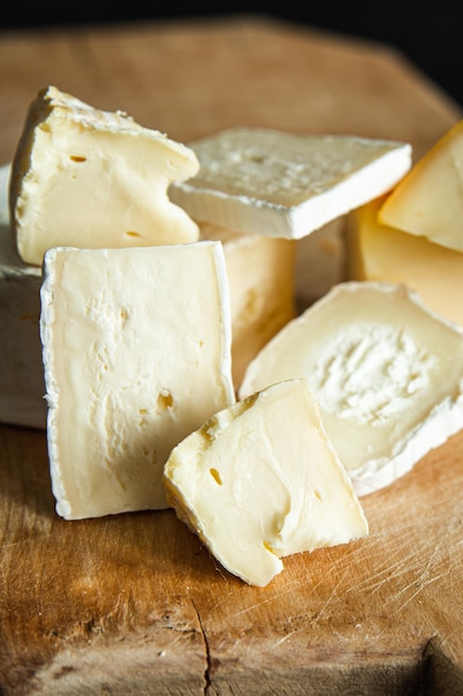 queijo prato sortido queijos refeição fresca comida lanche na mesa cópia espaço comida fundo rústico