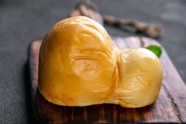 queijo scamorza sabor defumado refeição saudável comida lanche na mesa copie o espaço comida fundo