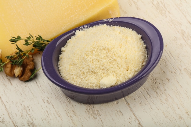 Queso rallado parmesano