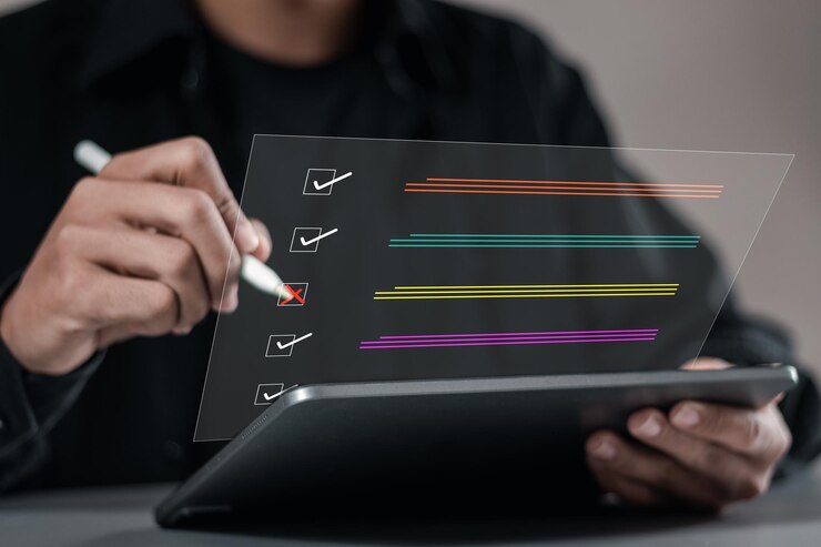 Foto questionário com caixas de verificação empresário preenchendo formulário de pesquisa on-line responder a perguntas do teste conceito de formulário de investigação educação tecnologia futurista e conceito de aprendizagem