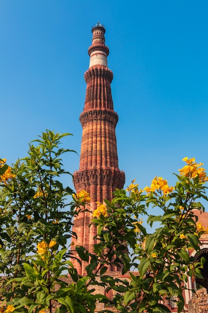 Qutub Minar Minaret um minarete mais alto da Índia com 73 M de altura Património mundial da UNESCO