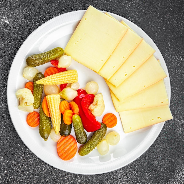 raclette queijo refeição legumes deliciosa alimentação saudável cozinhar aperitivo refeição comida lanche na mesa cópia espaço comida fundo rústico vista de cima