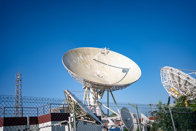 Radiotelescópio astronômico baseado na Terra