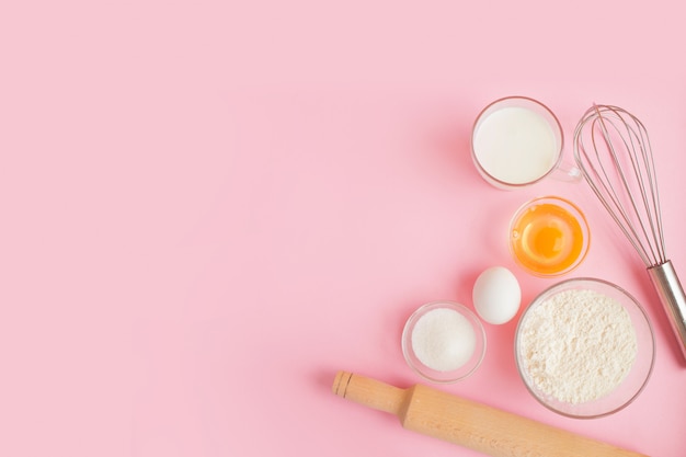 Rahmen der Lebensmittelzutaten zum Backen