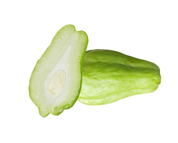 Las raíces, los tallos, las semillas y las hojas de Chayote o Sechium edule también son comestibles altamente nutritivos