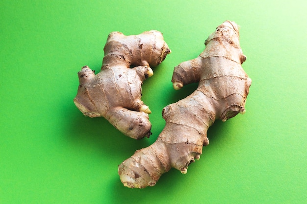 Raiz de gengibre como conceito de fonte de vitaminas