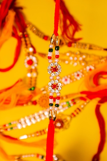 Rakhi para el festival indio Raksha bandhan