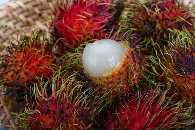 Rambutan doce maduro fresco