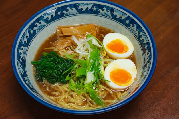 ramen con salsa de soya