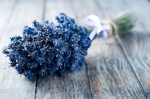 Ramo de flores de lavanda