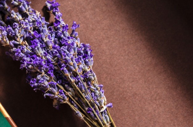 Ramo de flores de lavanda