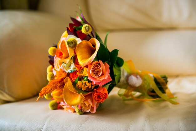 Ramo de novia de diferentes flores