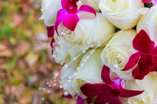 Ramo de novia con rosas. ramo de novia de rosas