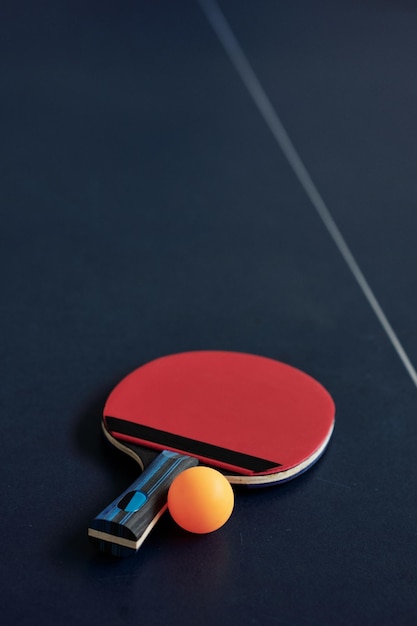 Raqueta y Pelota de Ping Pong